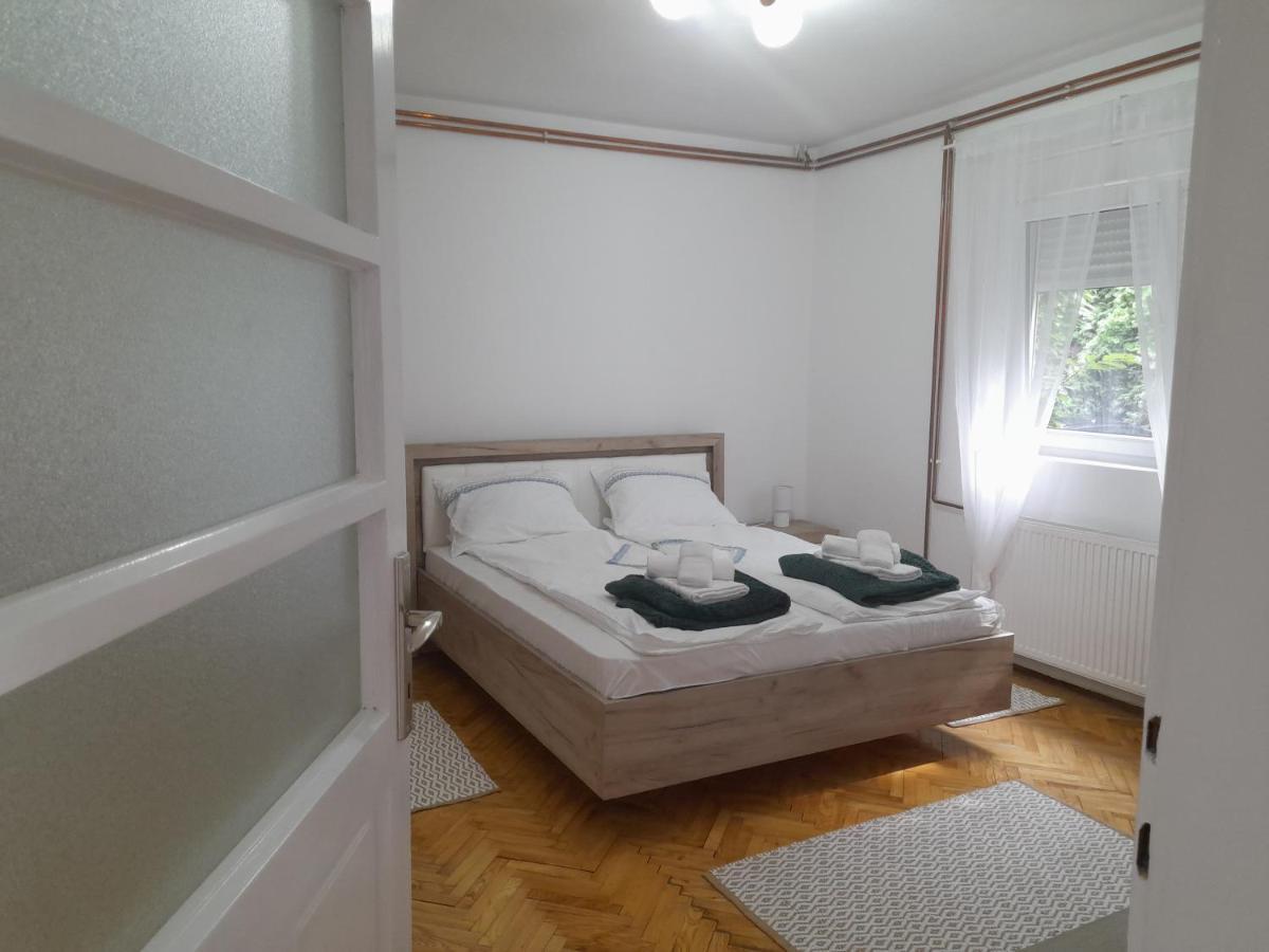 Apartman Stevan Пирот Екстериор снимка